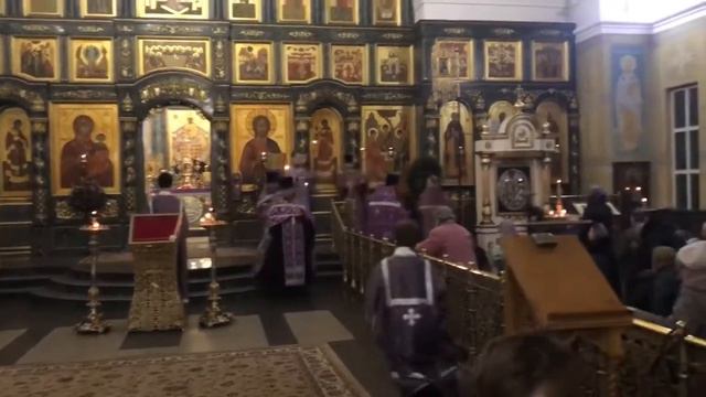 Вынос Креста. 03.04.2021. смотреть онлайн