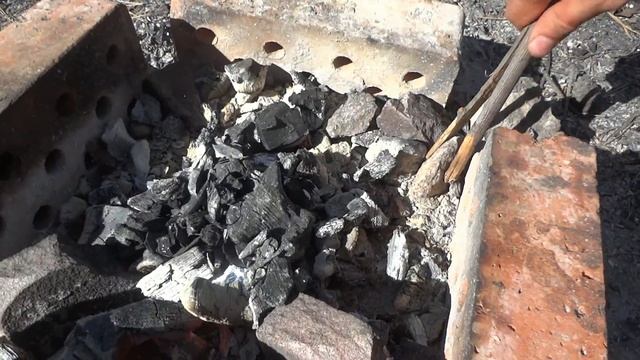 Лайфхак для выживания обеззараживаем воду в диких условиях смотреть онлайн