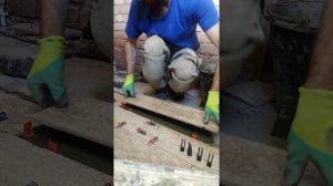 Укладка плитки. При помощи клиньев