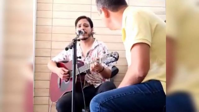 De Leon Fernandes canta "Metamorfose Ambulante" e "Cowboy fora da lei" (Raul Seixas) смотреть онлайн