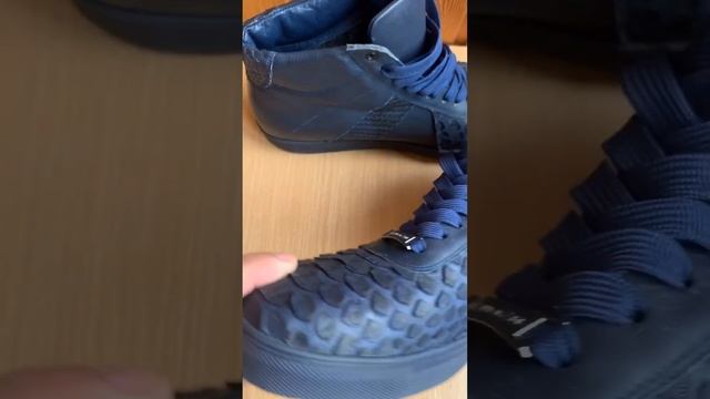 Ботинки из натуральной кожи питона￼ смотреть онлайн