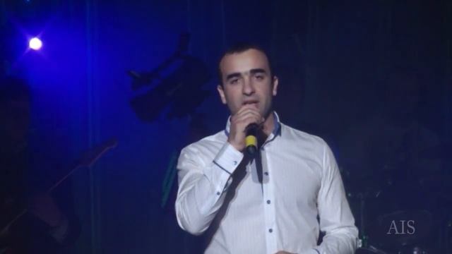 Артур Халатов в концертной программе ПОЕТ ГИТАРА т Фрагмент 24.mp4 смотреть онлайн