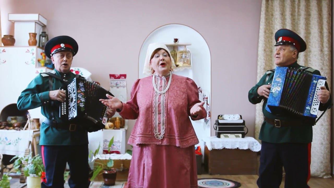 Течет речка