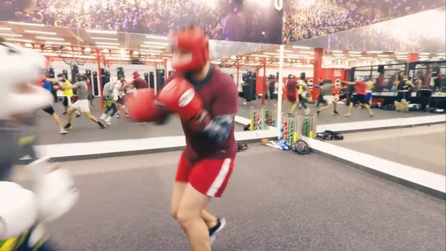 Промо-ролик для клуба Ultimate Fitness смотреть онлайн