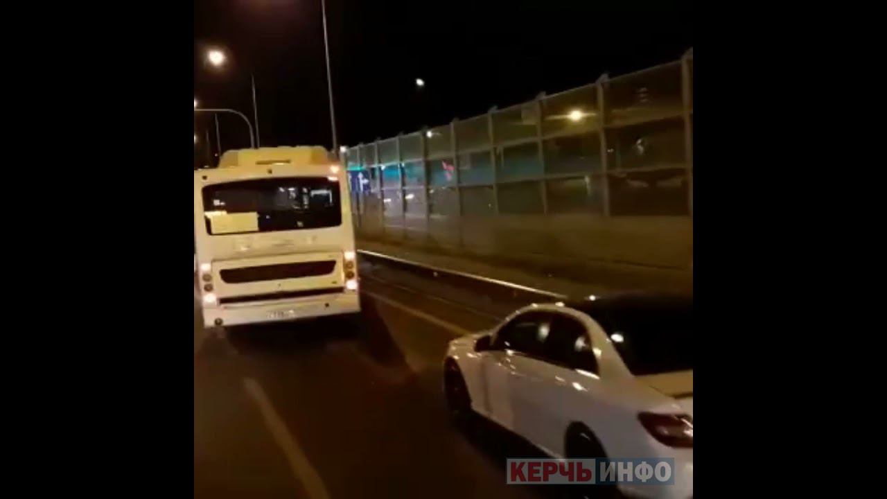 В Керчи произошло серьезное ДТП смотреть онлайн