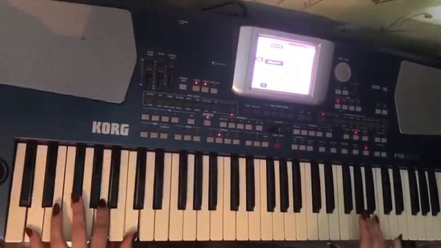 В лесу родилась ёлочка! Играем на пианино смотреть онлайн