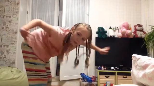 Что я делаю когда дома никого нет..... смотреть онлайн