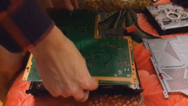 Разборка PS4 смотреть онлайн