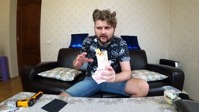 Купил все меню шаурмы / Бесплатная шавуха / Очень странная шава БЕЗ МЯСА смотреть онлайн