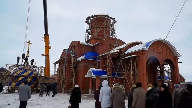Безенчук, Поднятие купола смотреть онлайн