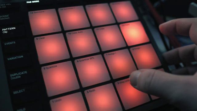 Native Instruments Maschine+ Plus - ELEKTRON DIGITAKT - MXR Fullbore Metal - Making a Beat (4K) смотреть онлайн