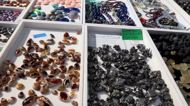 అమెరికా లో gem show/International Jewelwry and Gem show in America смотреть онлайн
