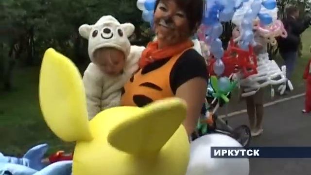 Парад детских колясок смотреть онлайн