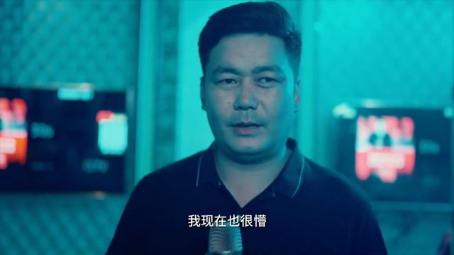 保全深受好幾個美女喜歡，美女登門討好未來婆婆，誰料竟把鄰居引來看熱鬧了！ 【小小胖】 смотреть онлайн