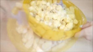 ? Торт из кукурузных палочек с орехами и сгущенкой — видео рецепт