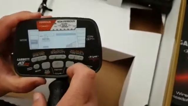 Detector de metales Garrett AT MAX - Unboxing por Pititos смотреть онлайн