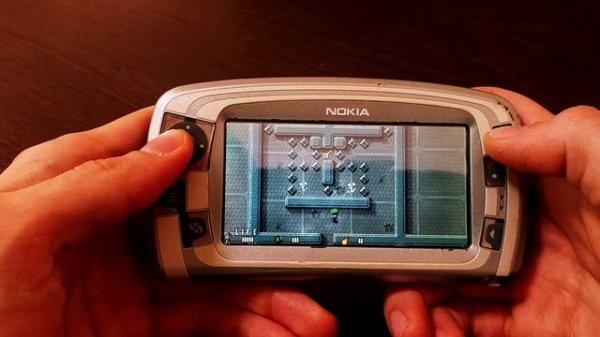 Nokia 7710 Explode Arena