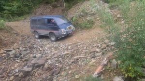 Геометрическая проходимость Mitsubishi Delica.