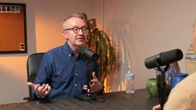 Not A Minimalist Discovering Amazing Treasures with Daniel Mathis - Be Frank Podcast EP.21 смотреть онлайн