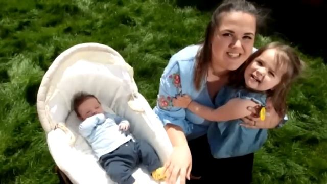 Акушеры в ужасе закричали, когда увидели, кого родила эта женщина! смотреть онлайн