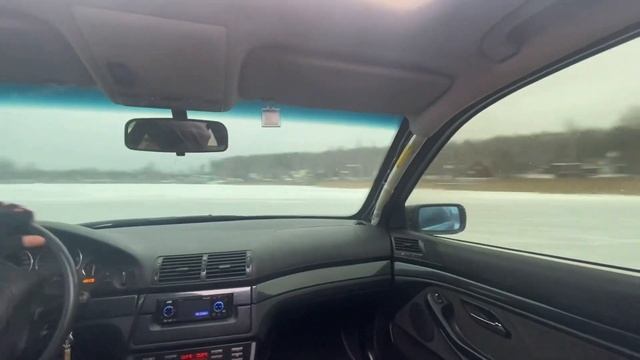 Катаемся смотреть онлайн