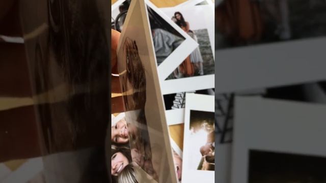 Фотокарточки в стиле Polaroid смотреть онлайн