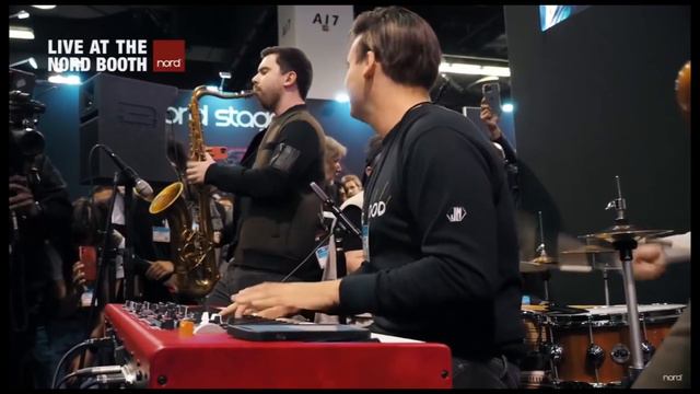 JESUS MOLINA TOCANDO EL NUEVO PIANO NORD STAGE 4 INCREIBLE TALENTO...TOCANDO LATIN JAZZ VEN AVER! смотреть онлайн