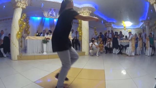 2015.07.31 Свадьба в ресторане Империя, студия брейк-данса "Sense of life" смотреть онлайн