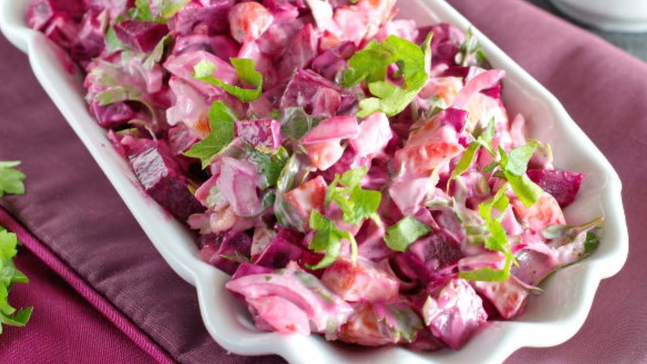 Готовлю овощной салат из свеклы и моркови смотреть онлайн