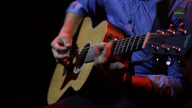 Best Jumbo Guitar : Top 7 Jumbo Guitar In 2024