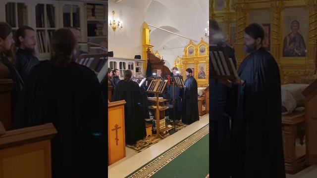 "Христос воскресе...", на греческом, латыни и славянском. Исполняет братия Соловецкого монастыря. смотреть онлайн