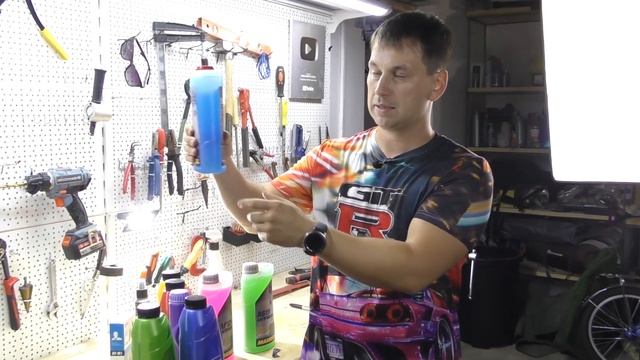 Почему ТОСОЛ синего цвета? смотреть онлайн