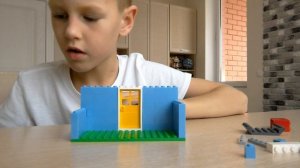 Как сделать из Лего домик