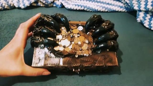 Шкатулка-купюрница Лапы Дракона смотреть онлайн