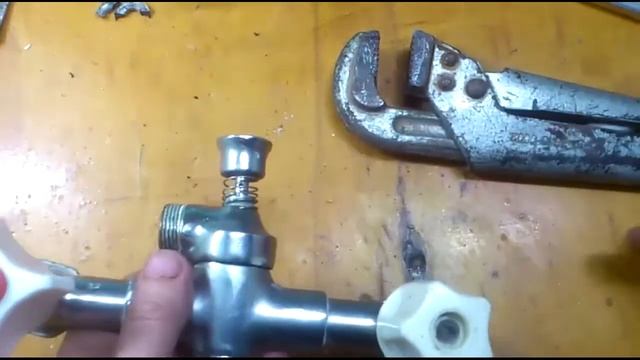 Вечные Советские Смесители для воды, переключатель душ кран, как разобрать и отремонтировать смотреть онлайн