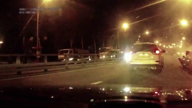 Сын бывшего вице-президента "М-Видео" насмерть сбил человека смотреть онлайн