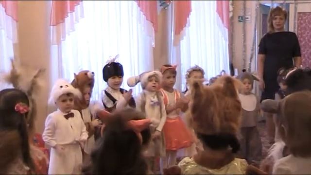 1 Новогодний утренник группа Дюймовочка пгт Солоницевка смотреть онлайн