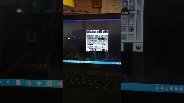 Как нужно правильно убивать зомби в Майнкрафт! смотреть онлайн
