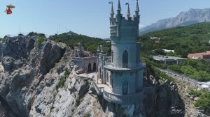 Крым. Ялта. Ласточкино гнездо. Видео 4К   Crimea. Yalta. Swallow's nest and rock  Sail. 4K video