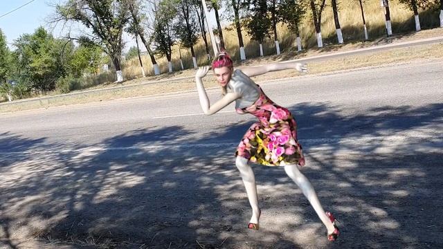 Какой красивый танец у девушки 373 смотреть онлайн