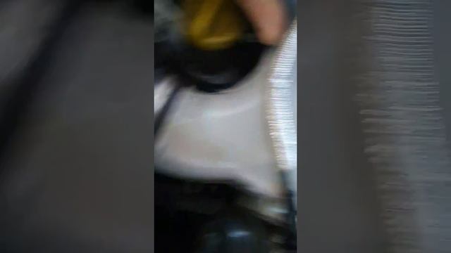 Location of crank sensor on a 2000 saturn 3.0L смотреть онлайн