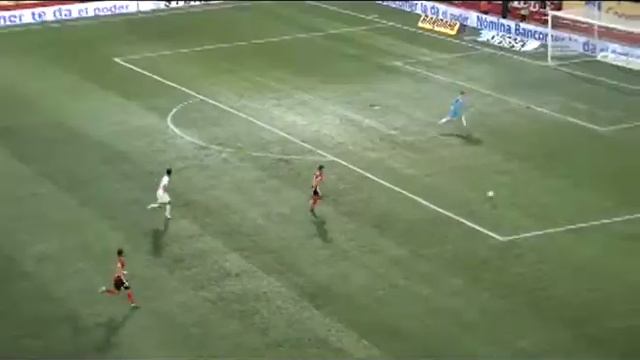 PRIMER GOL DE DAYRO MORENO