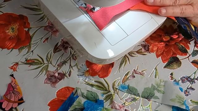 Пєчворк из полосок ткани ёлочка. Блок для покрывала. Мастер класс для начинающих! смотреть онлайн