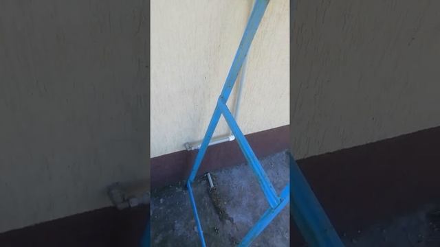 Уличный туалет без запаха. за 60 долларов.