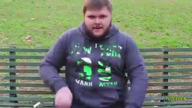 У толстяка стреляют сигареты смотреть онлайн