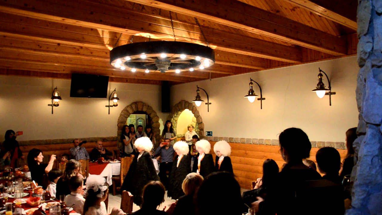 Танец с бурками смотреть онлайн