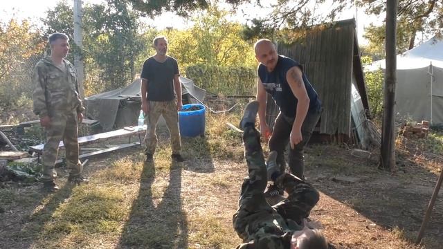 Ситуации разные. Реакция одна. смотреть онлайн