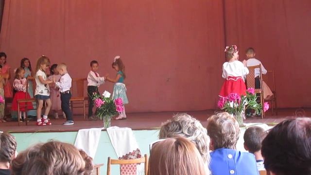 Танець "Чумачечшая весна" смотреть онлайн