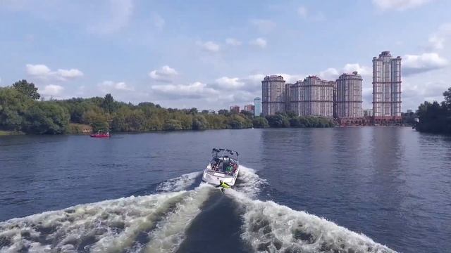 Коптер + водные лыжи смотреть онлайн