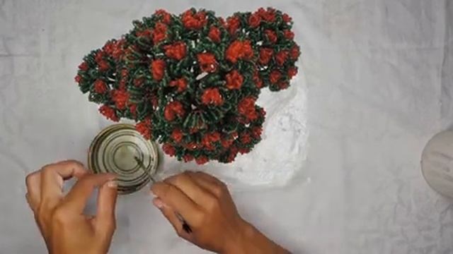 Дерево из бисера. Бонсай из бисера.Часть 2/Bead tree. Bead Bonsai Part 2 смотреть онлайн